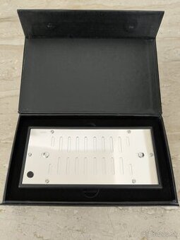 Strieborný zvlhčovač do humidoru