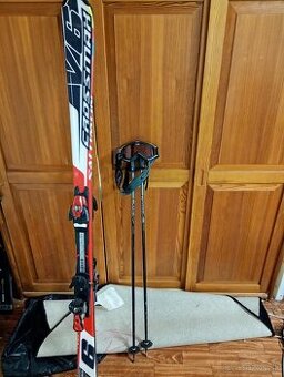 Predám zjazdové lyže za 50 eur
