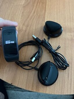 Samsung gear fit2 SM-R360