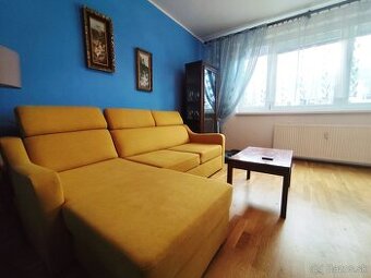 ZNÍŽENÁ CENA Príjemný 2+1 izbový byt s pôsobivým v?