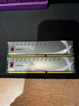 2x4GB (8GB) Hyper X Genesis DDR3 2400mhz ram