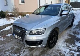 Audi Q5 2,0 TFSi/132kw 4x4 Top stav benzín manuál 132 kw