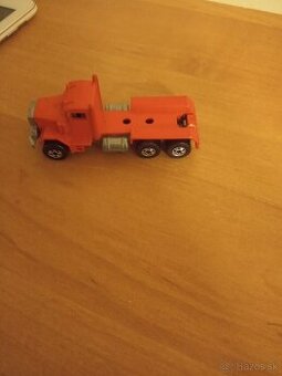 Kovové autíčko hot wheels