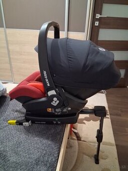 Autosedačka-vajičko Cybex