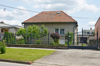 Predaj - rodinný dom - Zlaté Moravce - ZĽAVA