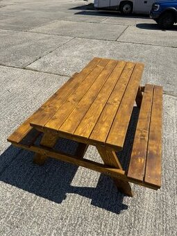 Masívny pivný set , piknik drevené sedenie