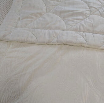 Paplón Carbon s mikroplyšom