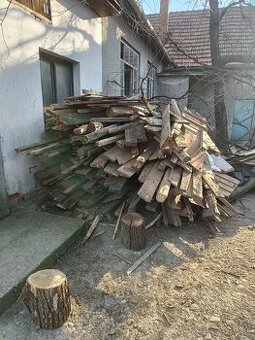 Darujem staré drevo zo šopy