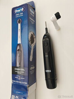Elektrická zubná kefka Oral‑B Pro 100 Charcoal