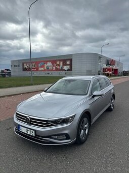 VW Passat B8 Variatn 2.0 TDi DSG 110Kw/150Ps/ Highline