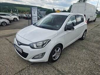Hyundai i20 1.2i 16V Family