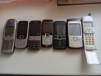 Predam stare telefony. Vsetky viac menej funkcne