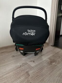 Britax Römer Baby-Safe 3 i-Size Black