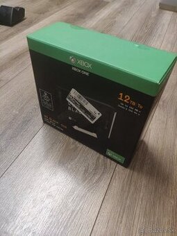 WD BLACK D10 Game drive 12TB pre Xbox One, čierny