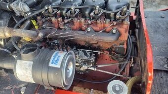 Zetor motor 7701