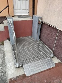Výťah pre invalidov