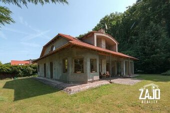 Elegantná vila s veľkorysým priestorom a wellness zónou IL