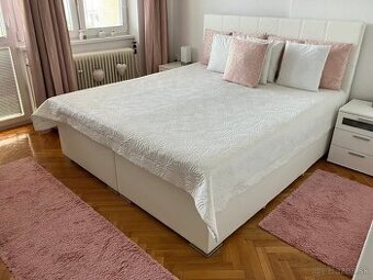 PREDÁM: MANŽELSKÚ POSTEĽ