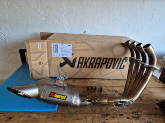 Prodám výfukový systém akrapovič racing na honda CBR 650R