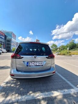 Opel Zafira tourer