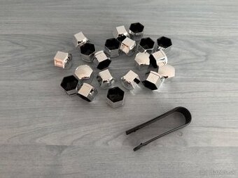 Súprava Krytiek Skrutiek Kolies Chrómová