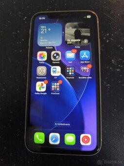Iphone 11 64GB top stav