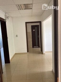 PREDAJ 3IZB. BYT STRED, POVAŽSKÁ BYSTRICA