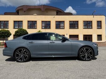 Volvo S90 B5 AWD (4x4), 173 kW + 10 kW Mild Hybrid