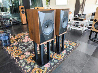 MoFi - Mobile Fidelity Electronics Sourcepoint 10