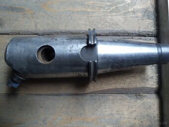 Vyvrtavacia tyč 50x80-180