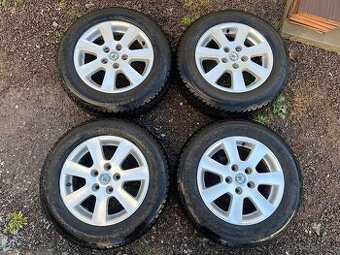 Predám elektróny 5x112 R15 so zimnými pneu 195/65 R15