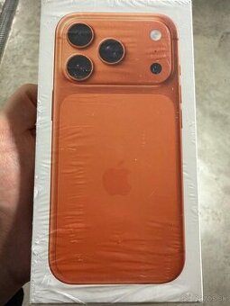 Predám IPhone 17 pro 256 GB oranžový - 1