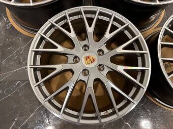original kolesa porsche r21 Panamera 976044660N