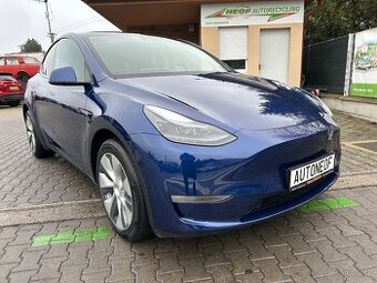 Tesla Model Y Dual Motor LongRange 75kWh 514 k pohon 4x4
