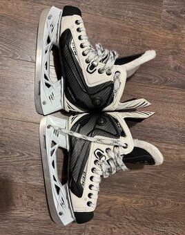 Nepoužité korčule CCM Ribcor 44K, 5D