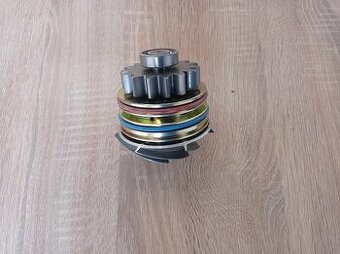 Vodná pumpa na John Deere , 15-zubová