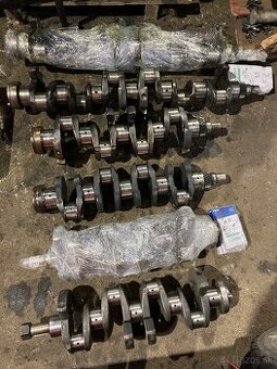Predám kľukovú hriadeľ do motora Zetor major a crystal