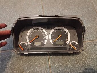 Predám budíky vw golf 3 MoMan