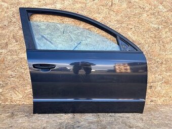 Predné pravé dvere SUPERB 2