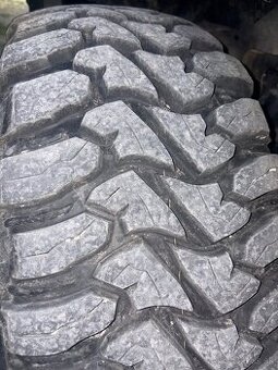 pneumatiky Nexen 33x12,5 r15