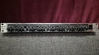 Behringer XR 4400 MULTIGATE PRO