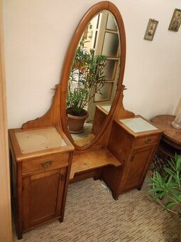 Predam starožitné zrkadlo