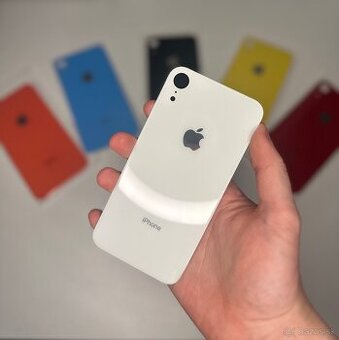 Zadné sklá iPhone Xr / 11 – všetky farby skladom