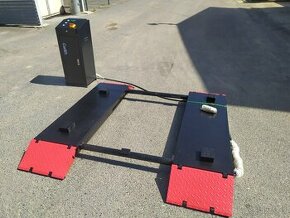 Nožnicový zdvihák CARLIFT CR3000