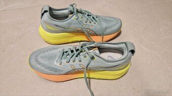 Bežecké topánky Asics GEL-KAYANO 31 PARIS, veľ. č 43.5
