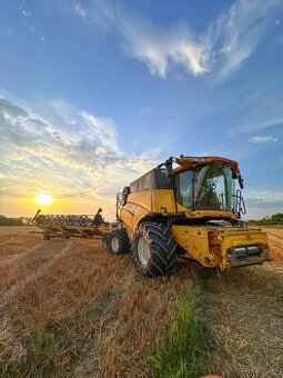 New Holland Obsluha stroja