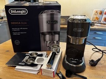 DeLonghi Dedica Arte EC885