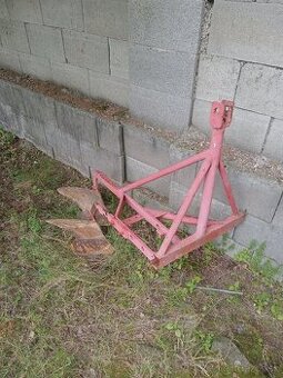 Pluh za malotraktor.