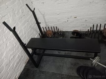 Predám benchpress lavičku