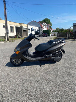 YAMAHA MAJESTY 150